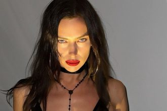 Η Ιρίνα Σάικ ξέρει να τραβά όλα τα βλέμματα πάνω της