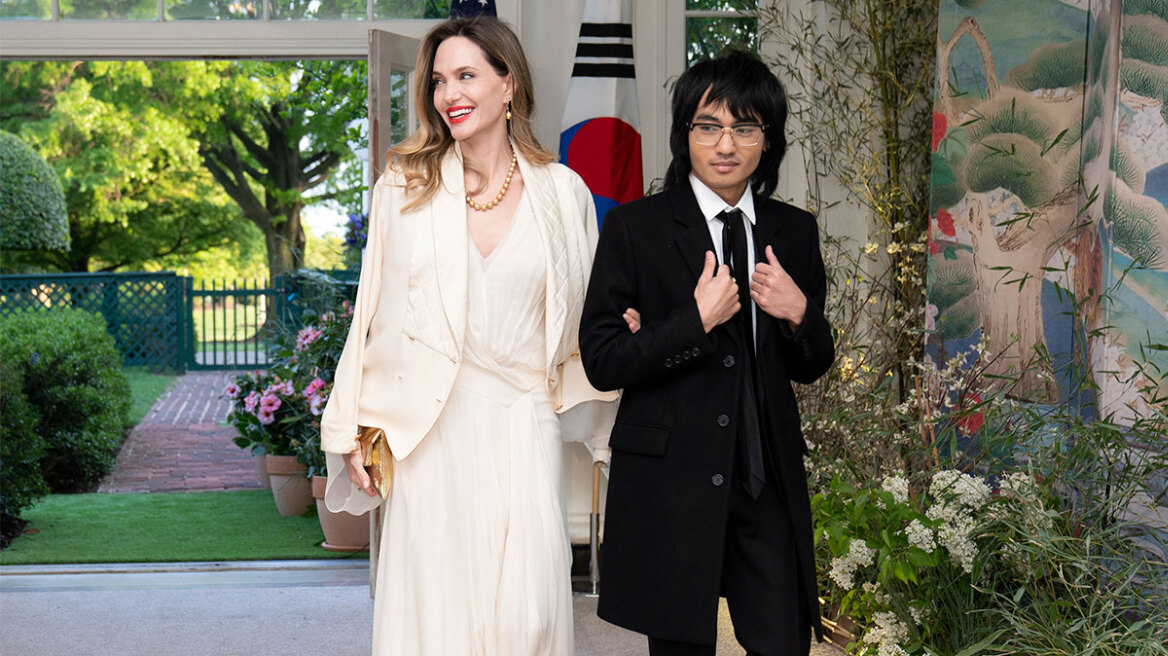 Η Αντζελίνα Τζολί με τον γιο της Μάντοξ στον Λευκό Οίκο