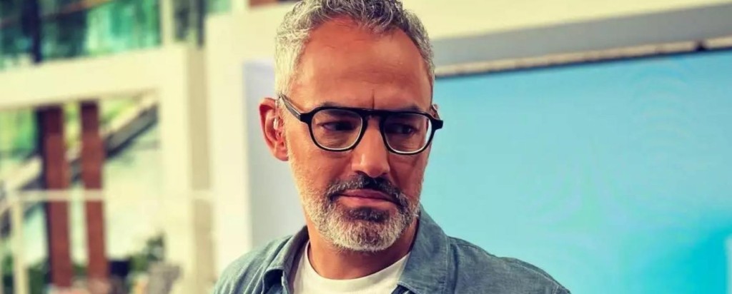 Νίκος Συρίγος: Τον έρωτα δεν τον διαλέγεις, αυτός σε διαλέγει