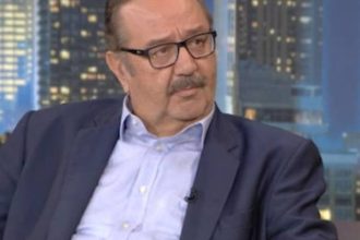 Τάσος Κωστής για #MeToo: «Γελάνε και οι κότες με αυτούς τους δικαστές, είναι κατάπτυστοι»