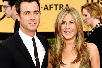 Η Τζένιφερ Άνιστον σε δείπνο με τον πρώην σύζυγό της Τζάστιν Θερού