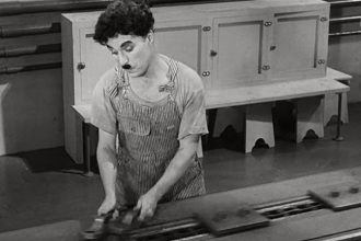 Η εργατική Πρωτομαγιά στον κινηματογράφο: Πέντε κλασικές ταινίες που έγραψαν ιστορία - ΒΙΝΤΕΟ