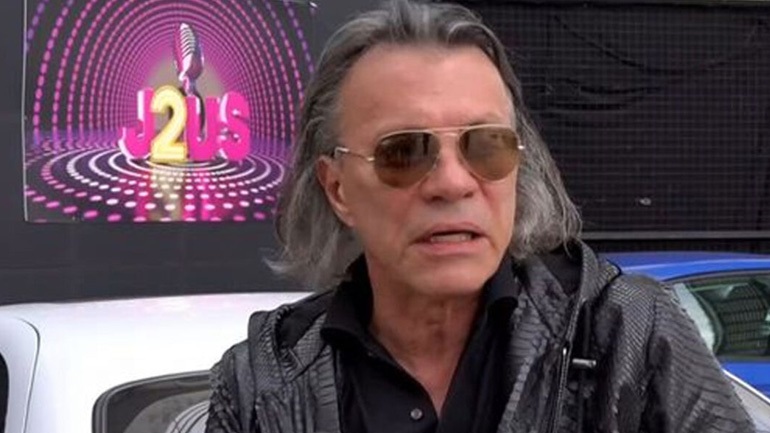 Ηλίας Ψινάκης: «Το τραγούδι που στείλαμε στη Eurovision είναι αίσχος, η ΕΡΤ δεν καταλαβαίνω τι έχει πάθει»