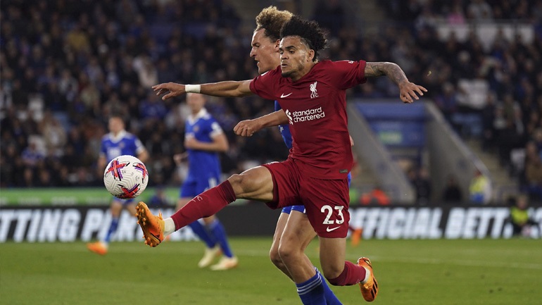 Έβδομη σερί νίκη για τη Λίβερπουλ, 3-0 τη Λέστερ