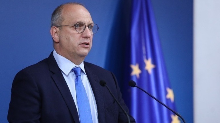 Οικονόμου: Απομονωμένος ο Τσίπρας με «κυβέρνηση ειδικού σκοπού» και κλείσιμο ματιού σε Κασιδιάρη