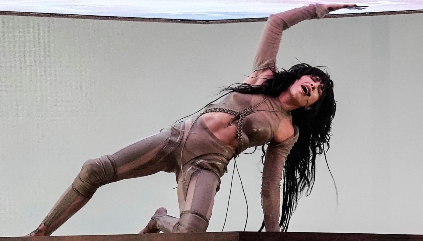 Η Loreen είναι πλέον η δεύτερη τραγουδίστρια μετά τον Τζόνι Λόγκαν που κερδίζει δύο Eurovision