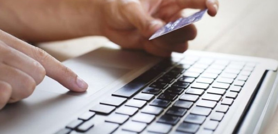 Ζευγάρι «ξάφρισε» 335.000 ευρώ από ηλικιωμένο