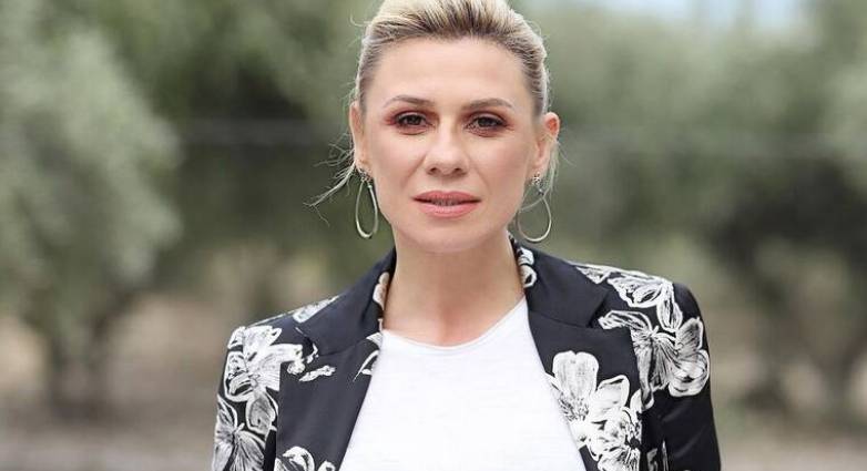 Κατερίνα Καραβάτου: Σε ποια δύσκολη στιγμή της ζωής της ζήτησε τη γνώμη ειδικού