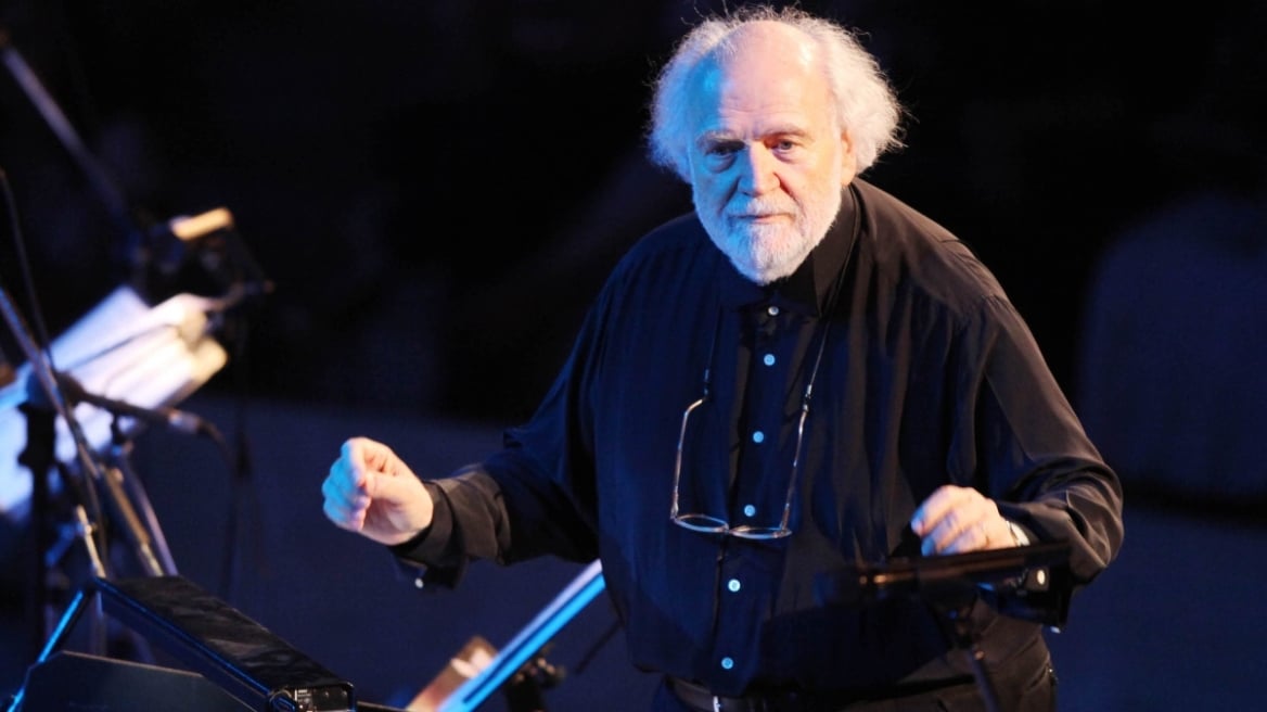 Στη ΜΕΘ ο μεγάλος συνθέτης Γιάννης Μαρκόπουλος
