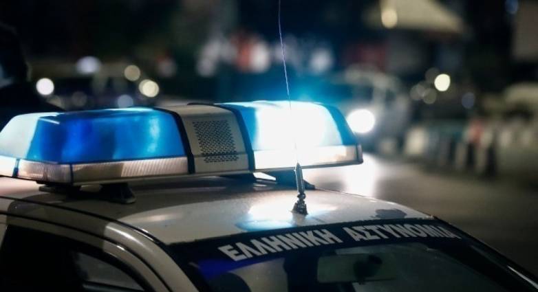 Άγριος ξυλοδαρμός 15χρονου για μία κοπέλα