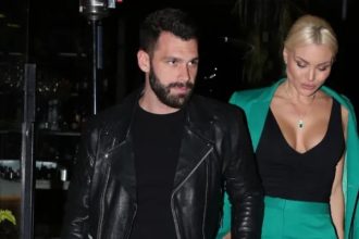 «Είμαστε αγαπημένοι»: Ο Σχίζας απαντά στα σενάρια χωρισμού με την Παναγιώταρου