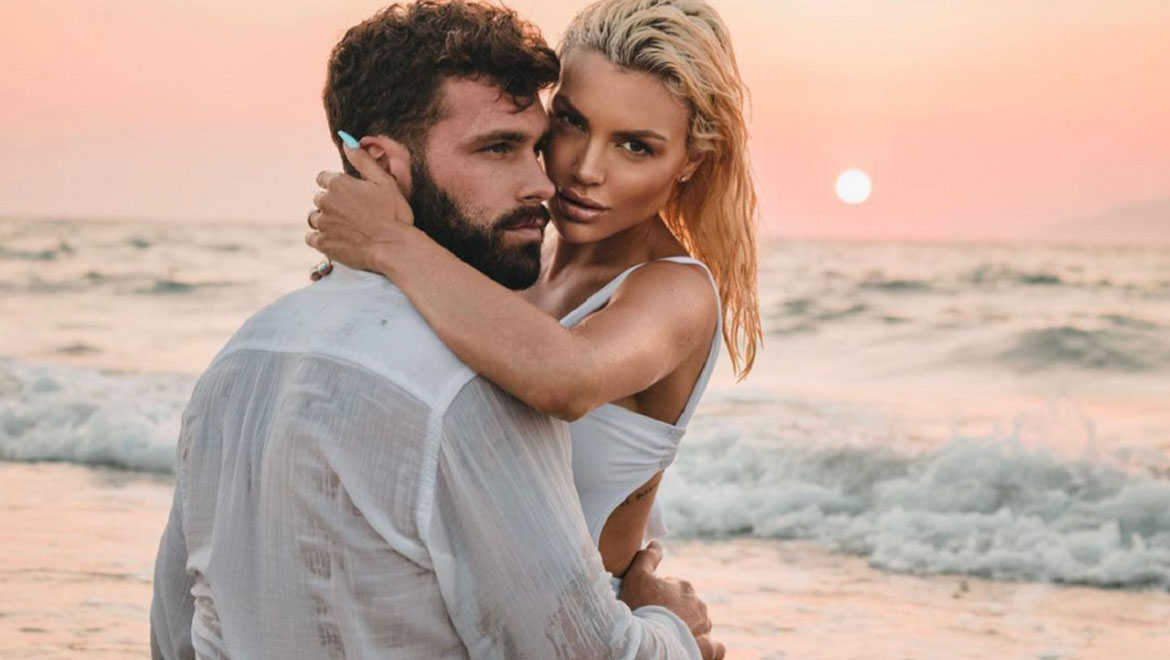 Η Αλεξάνδρα Παναγιώταρου διέγραψε από το Instagram τις κοινές φωτογραφίες με τον Στάθη Σχίζα