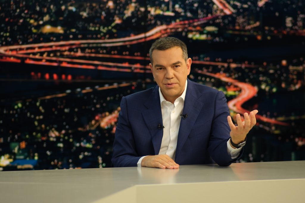 Τσίπρας: Η Πλεύση Ελευθερίας καραμπινάτο παράδειγμα κόμματος που προωθήθηκε με την ευγενική χορηγία του Μαξίμου