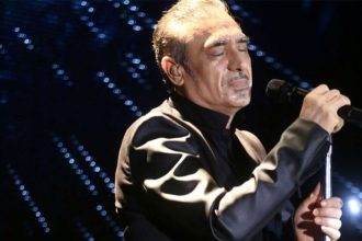 Συνεργάτης του Νότη Σφακιανάκη αποκαλύπτει: «Δεν μένει πια με τη γυναίκα του, έχουν χωρίσει»