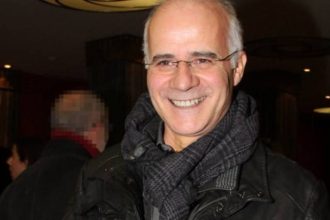 Γιώργος Μητσικώστας: «Μου είπε με σατίρισες αλλά εγώ έχασα τη γυναίκα μου»