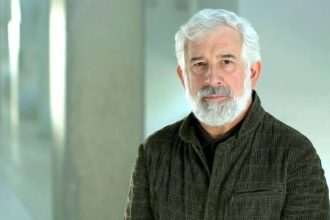 Πέτρος Φιλιππίδης: Η «επιστροφή» στην TV και οι πρώτες αντιδράσεις συνεργατών