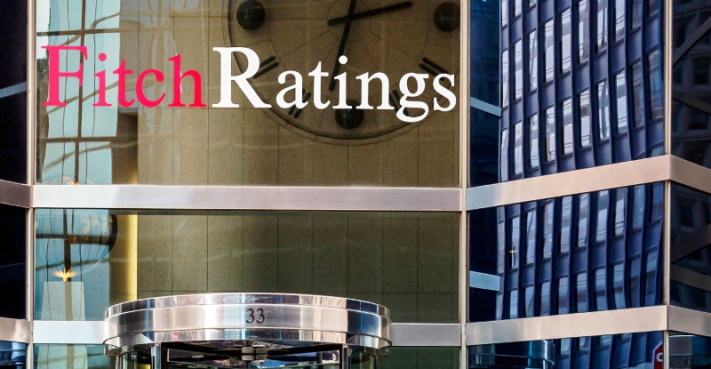 Fitch για Ελλάδα: Επιβεβαίωσε το ΒΒ+, σταθερό outlook