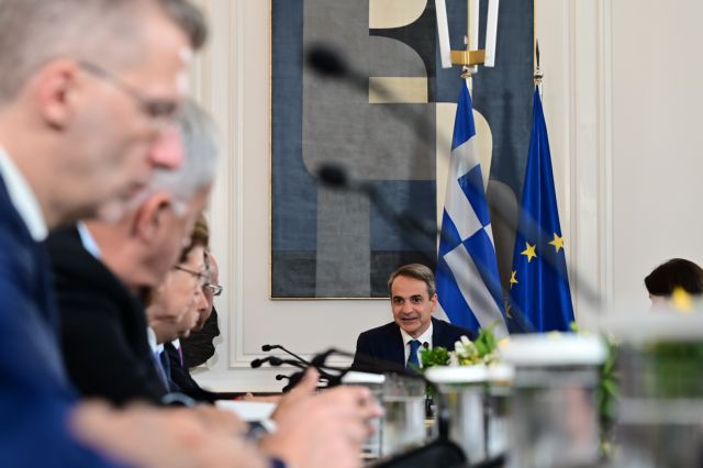 Υπουργικό συμβούλιο: Η εισήγηση και οι στόχοι του πρωθυπουργού - Καλύτεροι μισθοί, μέτρα στήριξης κατά της ακρίβειας