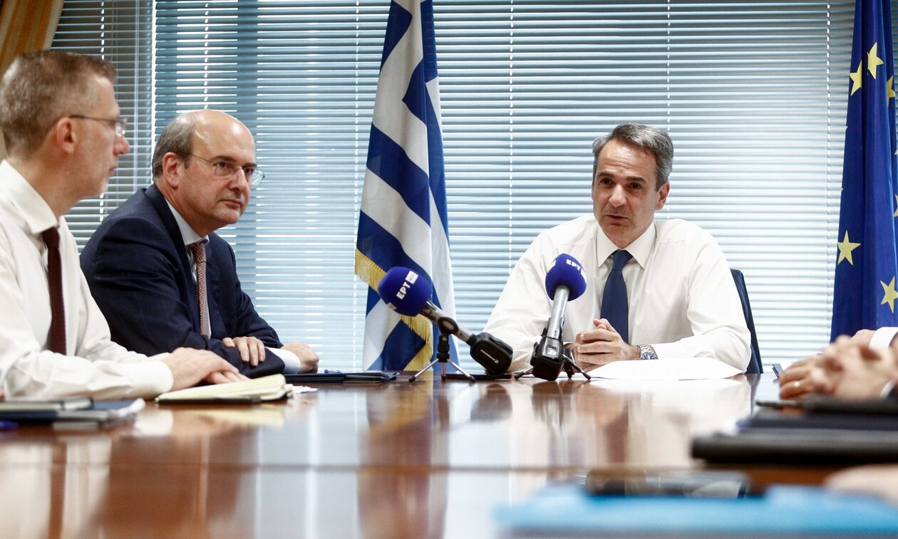 Market Pass, Αφορολόγητο και ΕΝΦΙΑ – Τι περιλαμβάνει το πρώτο φορολογικό νομοσχέδιο της νέας κυβέρνησης