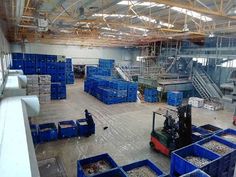 Σοβαρό εργατικό ατύχημα: Εγκλωβίστηκε το πόδι του σε μηχάνημα επεξεργασίας ζωοτροφών