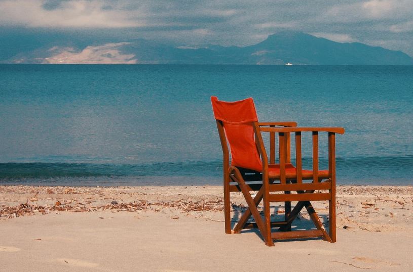 Έρχεται πρόγραμμα φθηνών διακοπών για συνταξιούχους – "Ανοίγει" και ο «Τουρισμός για Όλους»