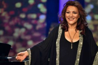 Ελένη Βιτάλη: «Δεν ξέρω να βγάλω λεφτά από την τράπεζα, ούτε το ΑΦΜ μου»