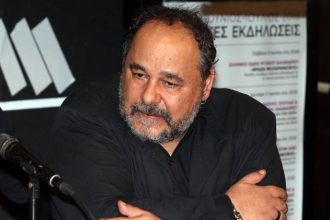 Αλέξανδρος Ρήγας: «Που και που λόγω προσωπικής ματαιοδοξίας ανεβαίνω και στο σανίδι»