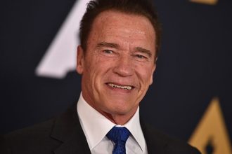 Ο Άρνολντ Σβαρτσενέγκερ πιστεύει ότι «ο Εξολοθρευτής» προφήτευσε την τεχνητή νοημοσύνη