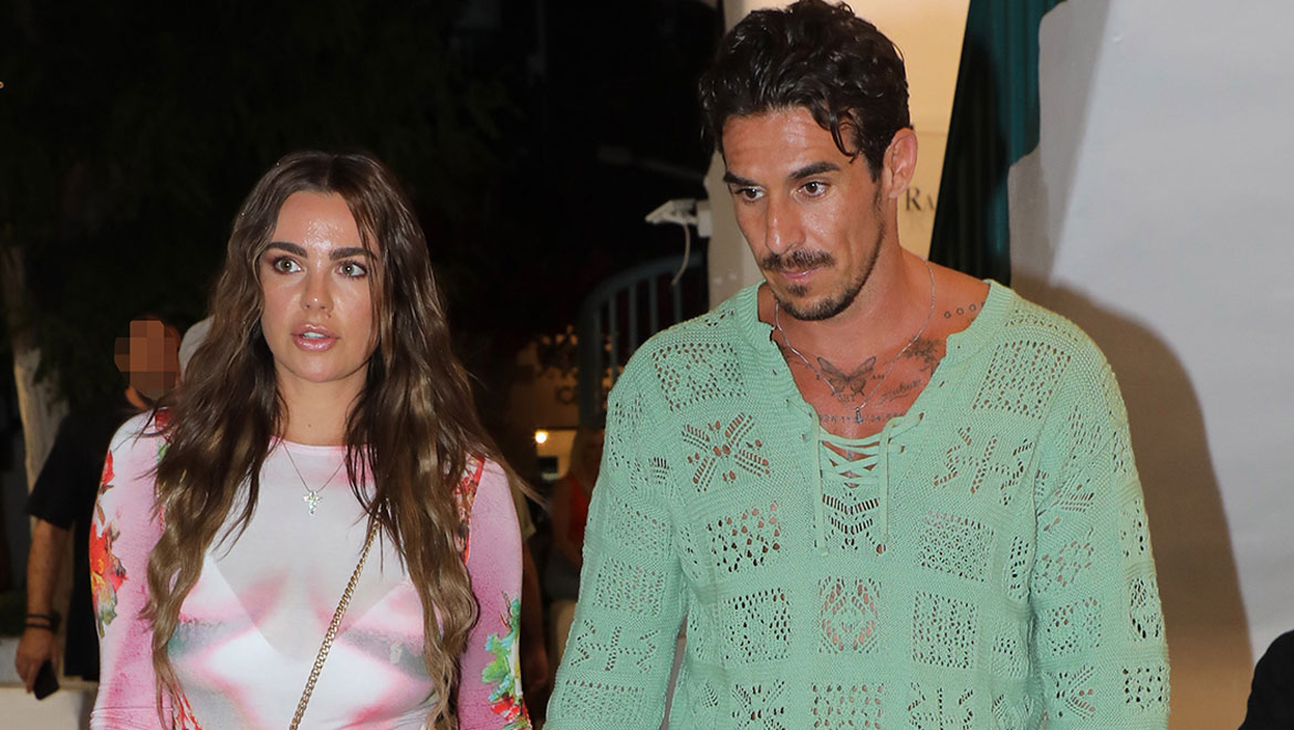 Nadine Mirada - Mohamed Aidi: Νυχτοπερπατήματα του ζευγαριού στη Μύκονο