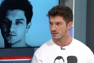 Ποιος είναι ο Αλβανός ηθοποιός, Ντάνιελ Νούρκα που έγινε γνωστός από τους «Συμπέθερους από τα Τίρανα»