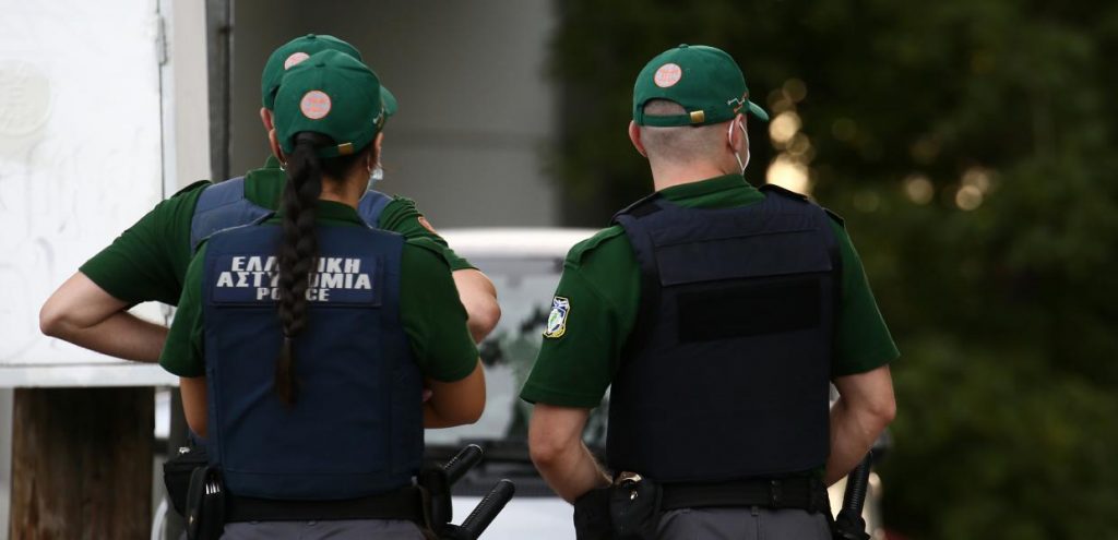 «Βόμβα» Μηταράκη: Καταργείται η Πανεπιστημιακή Αστυνομία - Έρχονται αστυνομικοί με άλογα!