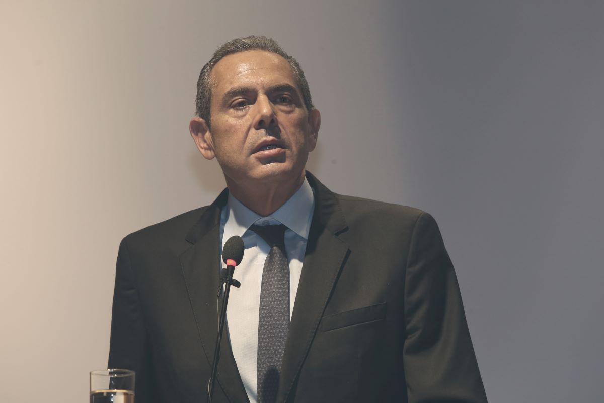 Ο Καμμένος απαντά στον ΣΥΡΙΖΑ: «Μην με προκαλείτε, θα δώσω βίντεο και μηνύματα»