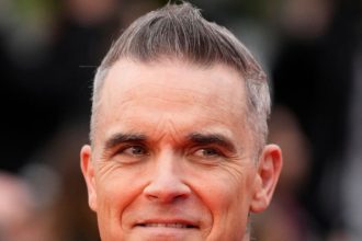 Πως ανασκεύασε τα καυστικά σχόλια για του έλληνες ο Ρόμπι Γουίλιαμς