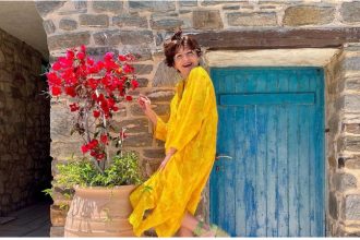 Ταμίλα Κουλίεβα: Οι υπέροχες στιγμές χαλάρωσης στη Σαντορίνη