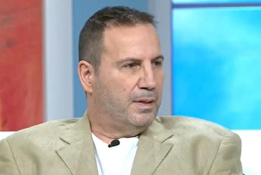 Βασίλης Γκουρούσης για Τέτα Καμπουρέλη: Η νέα της σχέση είναι ένα ψεύτικο πράγμα που θα σκάσει