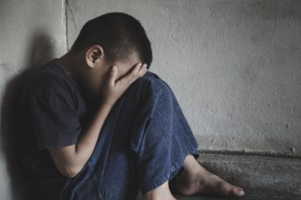 Βόλος: Φρίκη με ανήλικους που έγδυσαν και βιντεοσκοπούσαν παιδί με ειδικές ανάγκες