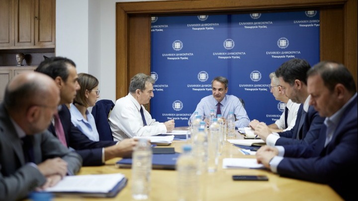 Κυρ. Μητσοτάκης: Ίσως και σήμερα η έκδοση ΠΝΠ για αξιοποίηση στελεχών Πυροσβεστικής-ΕΔ από το ΕΚΑΒ