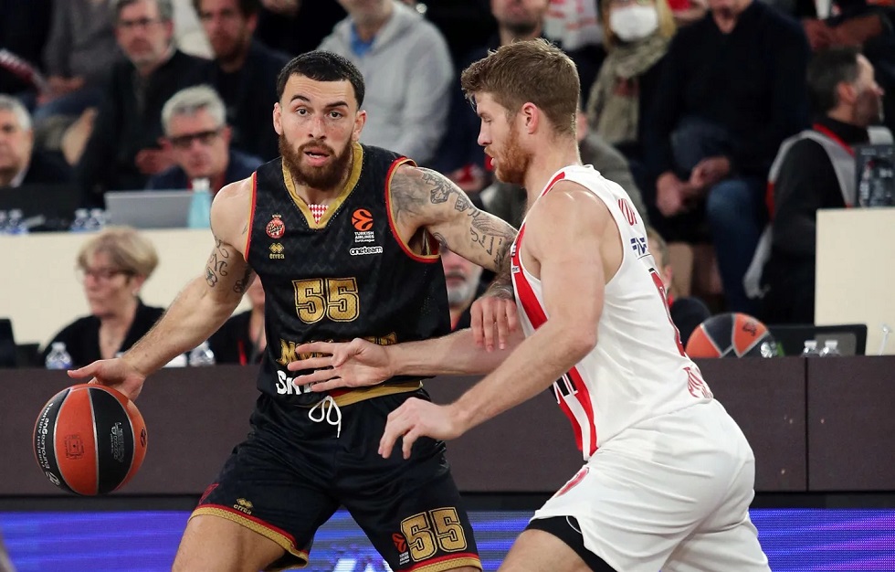 Η Αθηναΐς Νέγκα για την ανήθικη επίθεση για την πάθησή της: «Έγραψε σοκαριστικές κακοήθειες»