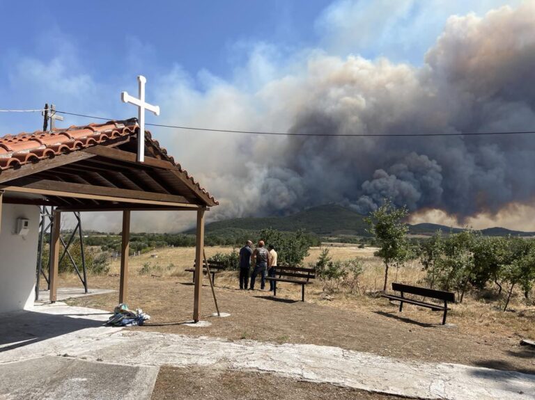 Φωτιά στην Αλεξανδρούπολη: Τρίτη μέρα μάχης με τις φλόγες και τους ανέμους