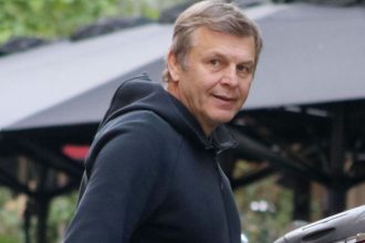 Απόστολος Γκλέτσος: Η τάξη μου είναι ένα απλό αυτοκίνητο και να μένω στην Κυψέλη