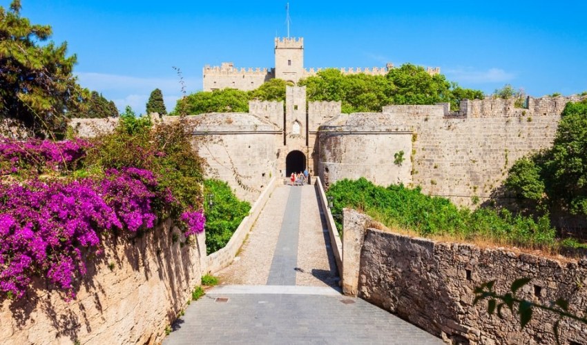 Κοινωνικός Τουρισμός: Αυξάνονται σε 12 οι δωρεάν διανυκτερεύσεις με voucher στη Ρόδο