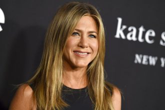 Η Τζένιφερ Άνιστον για το «cancel culture» και τον Χάρβεϊ Γουάινστιν