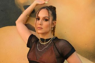 Λίλα Τριάντη: «Στο σχολείο μαθεύτηκε από την πρώτη βδομάδα αλλά ήταν το κοινό μυστικό»