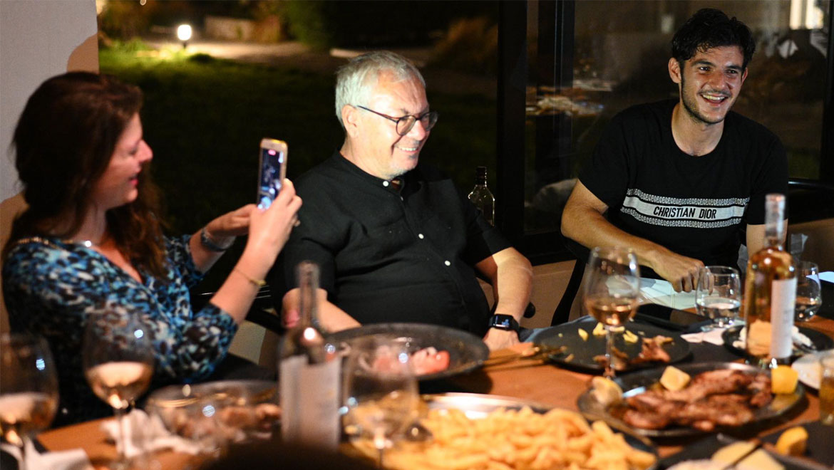 Σταμάτης Μαλέλης: Η πρώτη εμφάνιση με τη σύζυγό του στη Νάξο