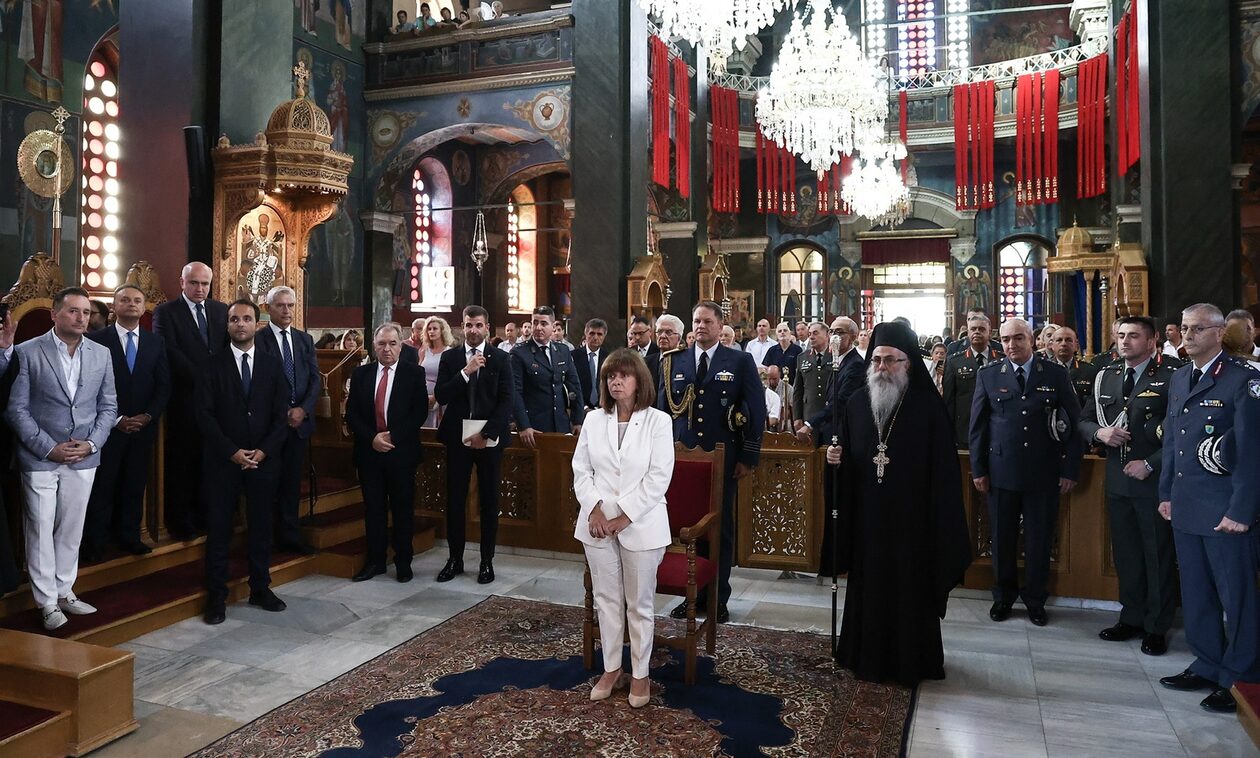 Με αναφορά στη δολοφονία του Μιχάλη Κατσουρή το μήνυμα της Κατερίνας Σακελλαροπούλου για τον Δεκαπενταύγουστο