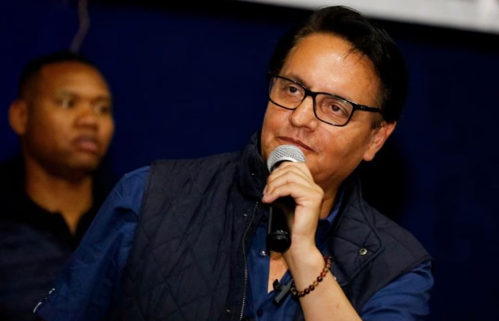 Ισημερινός: Δολοφονήθηκε ο κεντρώος υποψήφιος πρόεδρος - Κατά τη διάρκεια προεκλογικής εκδήλωσης