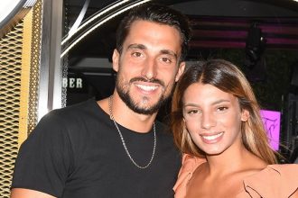 Σάκης Κατσούλης: Η ερωτική εξομολόγηση στην Μαριαλένα Ρουμελιώτη για τη γιορτή της