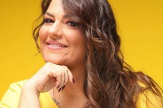 Κατερίνα Ζαρίφη: Ο καθένας φτιάχνει τη ζωή που του ταιριάζει