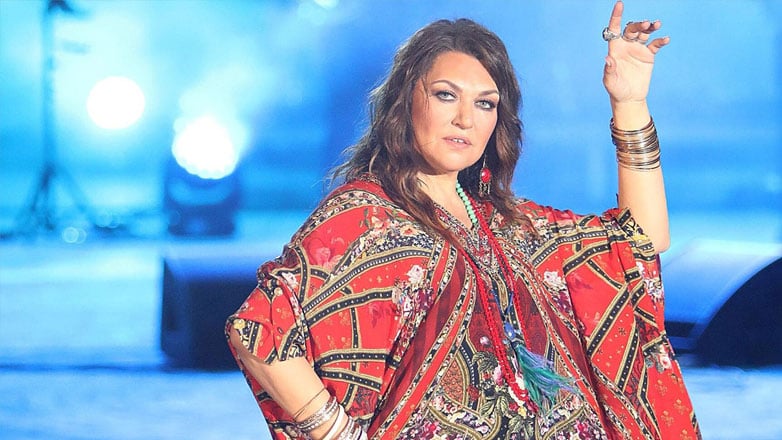 Η Καίτη Γαρμπή ακύρωσε όλες τις συναυλίες της στην Κρήτη: «Οι μουσικές πρέπει να σιγήσουν για να ακουστεί πιο καθαρά ο πόνος»