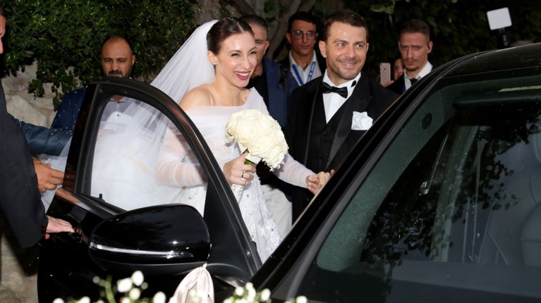 Ο Γιώργος Αγγελόπουλος παντρεύτηκε τη Δήμητρα Βαμβακούση